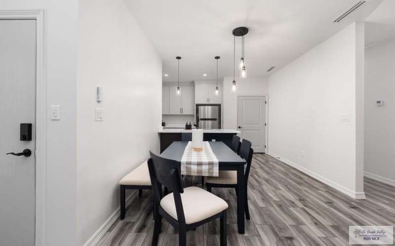 3569 HIDALGO CIR, BROWNSVILLE, TX 78526, 2 Habitaciones Habitaciones , ,2 BañosBaños,Residential Multi Family,En Venta,3569 HIDALGO CIR,0,29771475