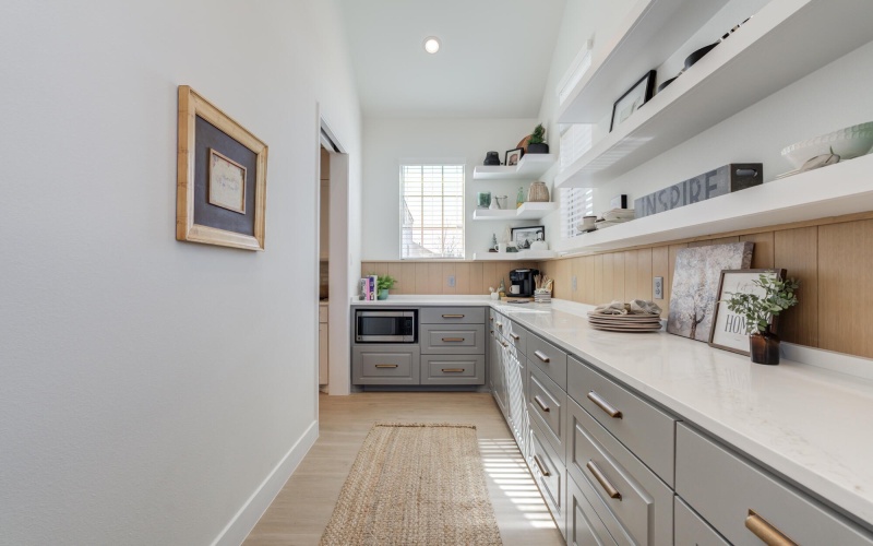 4312 136th Street, Lubbock, TX 79423, 4 Bedrooms Bedrooms, ,3 BathroomsBathrooms,Residential,For Sale,4312 136th Street,0,202602560