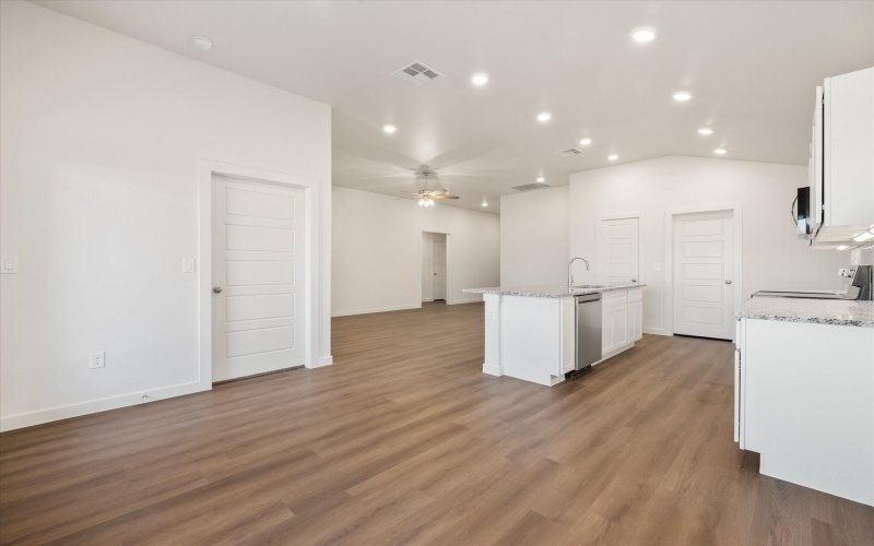 5640 Rice Street, Lubbock, TX 79416, 3 Habitaciones Habitaciones , ,2 BañosBaños,Residential,En Venta,5640 Rice Street,0,202602562