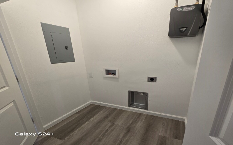 6615 E County Rd 61 unit: 101, 102, Midland, TX 79705, 2 Habitaciones Habitaciones , ,2 BañosBaños,Residential,En Venta,6615 E County Rd 61 unit: 101,102,0,50087272