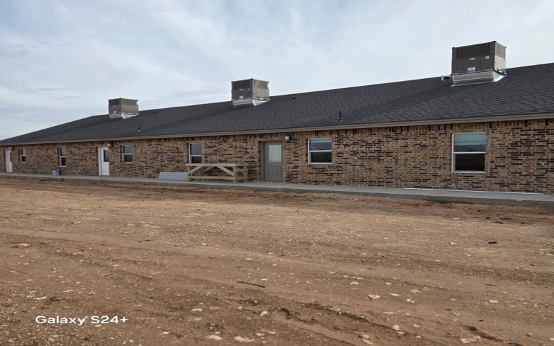 6615 E County Rd 61 unit: 101, 102, Midland, TX 79705, 2 Habitaciones Habitaciones , ,2 BañosBaños,Residential,En Venta,6615 E County Rd 61 unit: 101,102,0,50087272