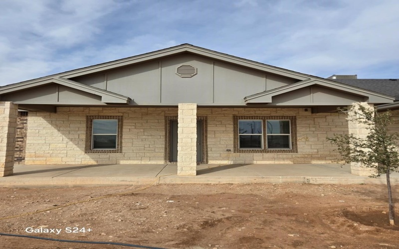 6615 E County Rd 61 unit: 101, 102, Midland, TX 79705, 2 Habitaciones Habitaciones , ,2 BañosBaños,Residential,En Venta,6615 E County Rd 61 unit: 101,102,0,50087272