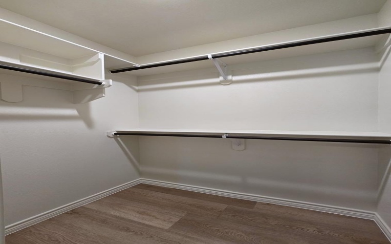 1333 Hogback Way, Midland, TX 79705, 3 Bedrooms Bedrooms, ,2 BathroomsBathrooms,Residential,For Sale,1333 Hogback Way,0,50087582