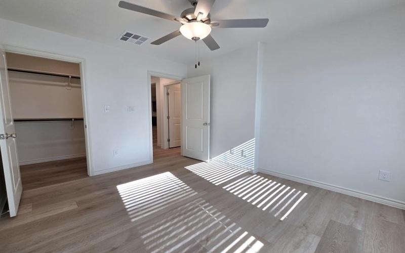 1333 Hogback Way, Midland, TX 79705, 3 Bedrooms Bedrooms, ,2 BathroomsBathrooms,Residential,For Sale,1333 Hogback Way,0,50087582