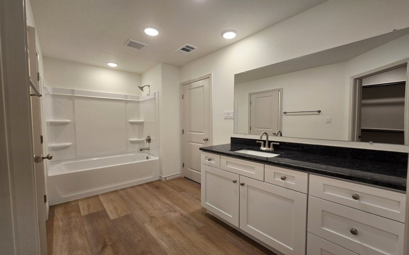 1337 Hogback Way, Midland, TX 79705, 4 Habitaciones Habitaciones , ,2 BañosBaños,Residential,En Venta,1337 Hogback Way,0,50087583