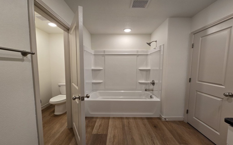 1337 Hogback Way, Midland, TX 79705, 4 Habitaciones Habitaciones , ,2 BañosBaños,Residential,En Venta,1337 Hogback Way,0,50087583