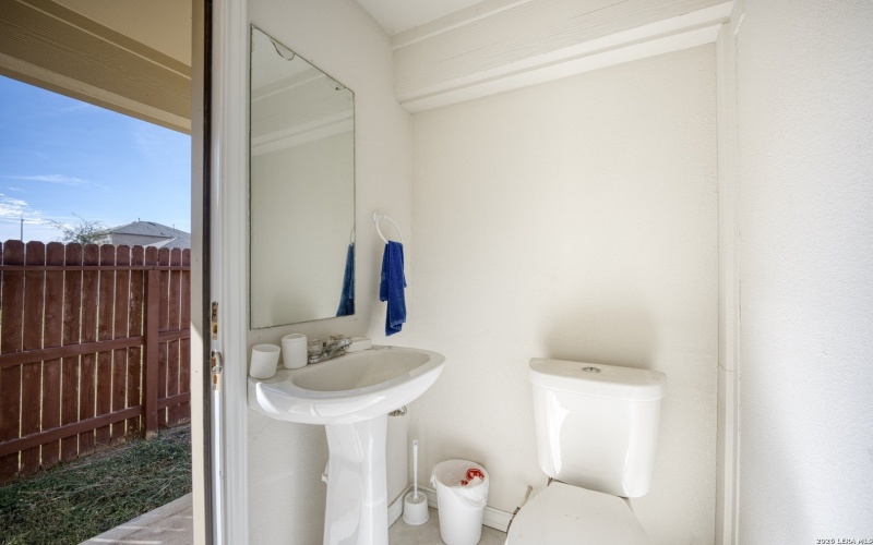 6827 Kingsley Edge, San Antonio, TX 78252, 4 Habitaciones Habitaciones , ,2 BañosBaños,Residential,En Venta,6827 Kingsley Edge,0,1944268