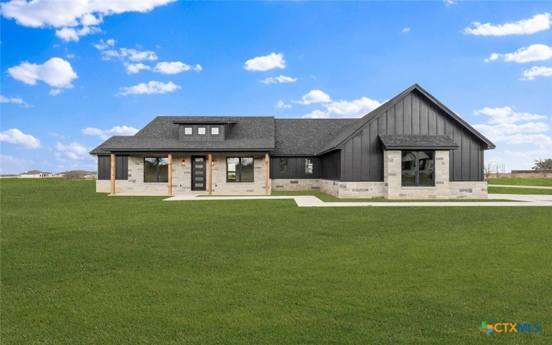 1126 Holden Loop, Copperas Cove, TX 76522, 4 Habitaciones Habitaciones , ,3 BañosBaños,Residential,En Venta,1126 Holden Loop,0,605671