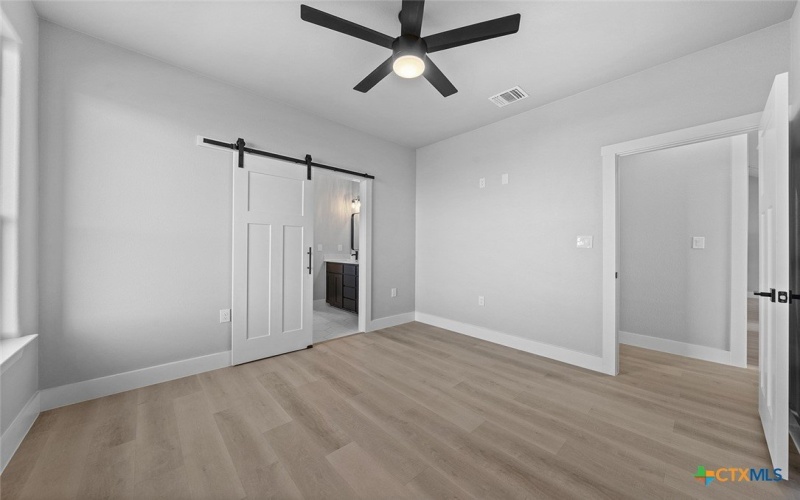 1126 Holden Loop, Copperas Cove, TX 76522, 4 Habitaciones Habitaciones , ,3 BañosBaños,Residential,En Venta,1126 Holden Loop,0,605671