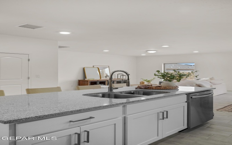 1205 Irish Summer Place, El Paso, TX 79928, 3 Bedrooms Bedrooms, ,1 BathroomBathrooms,Residential,For Sale,1205 Irish Summer Place,0,938971