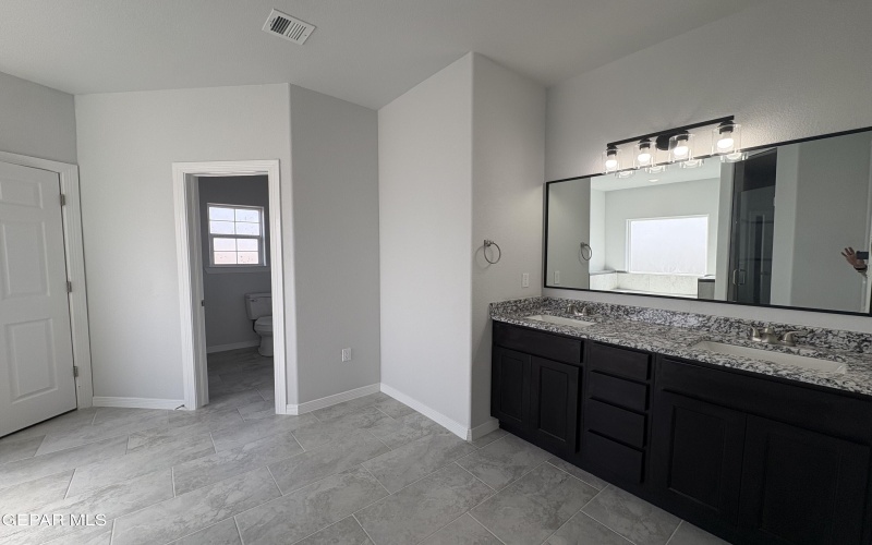 12498 PASEO AZUL Drive, El Paso, TX 79928, 3 Habitaciones Habitaciones , ,2 BañosBaños,Residential,En Venta,12498 PASEO AZUL Drive,0,938976