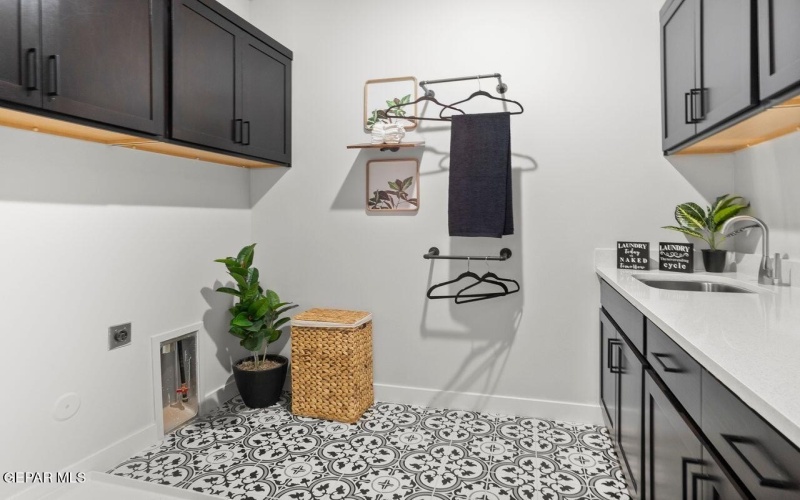 3764 Peak Place, El Paso, TX 79938, 4 Habitaciones Habitaciones , ,3 BañosBaños,Residential,En Venta,3764 Peak Place,0,938993