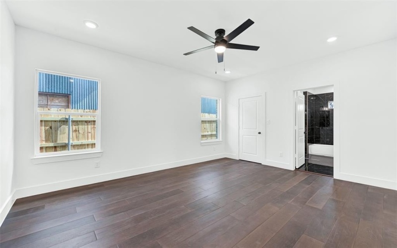 2821 Morse Street, Greenville, TX 75401, 3 Habitaciones Habitaciones , ,2 BañosBaños,Residential,En Venta,2821 Morse Street,0,21144349