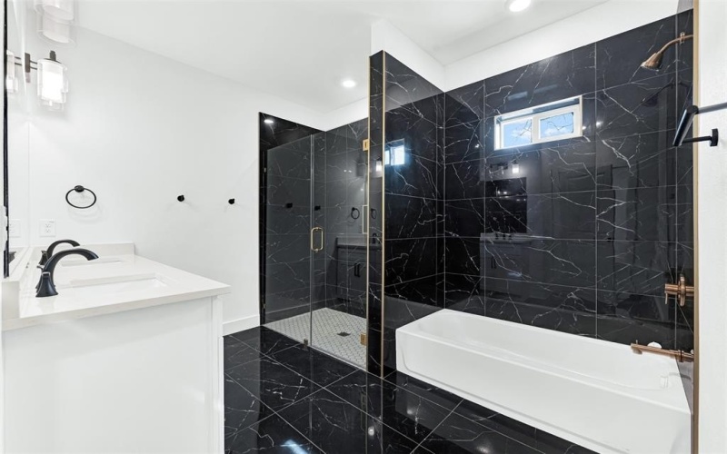 2821 Morse Street, Greenville, TX 75401, 3 Habitaciones Habitaciones , ,2 BañosBaños,Residential,En Venta,2821 Morse Street,0,21144349