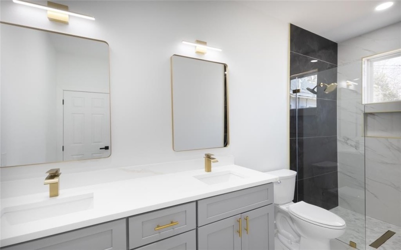 6178 Chickasaw Drive, Mabank, TX 75156, 3 Bedrooms Bedrooms, ,2 BathroomsBathrooms,Residential,For Sale,6178 Chickasaw Drive,0,21167488