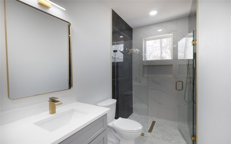 6178 Chickasaw Drive, Mabank, TX 75156, 3 Bedrooms Bedrooms, ,2 BathroomsBathrooms,Residential,For Sale,6178 Chickasaw Drive,0,21167488