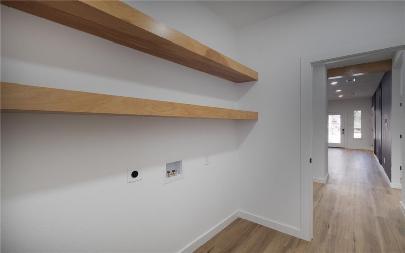 6178 Chickasaw Drive, Mabank, TX 75156, 3 Bedrooms Bedrooms, ,2 BathroomsBathrooms,Residential,For Sale,6178 Chickasaw Drive,0,21167488