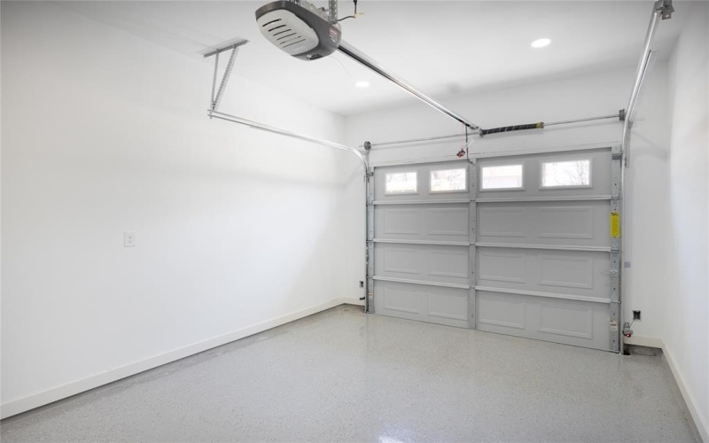 6178 Chickasaw Drive, Mabank, TX 75156, 3 Bedrooms Bedrooms, ,2 BathroomsBathrooms,Residential,For Sale,6178 Chickasaw Drive,0,21167488