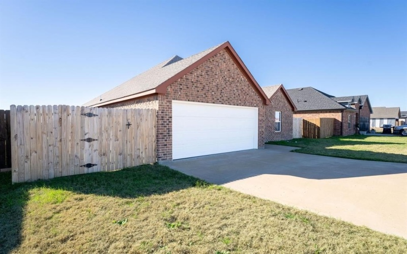 1020 Springview Lane, Mabank, TX 75147, 3 Habitaciones Habitaciones , ,2 BañosBaños,Residential,En Venta,1020 Springview Lane,0,21190234