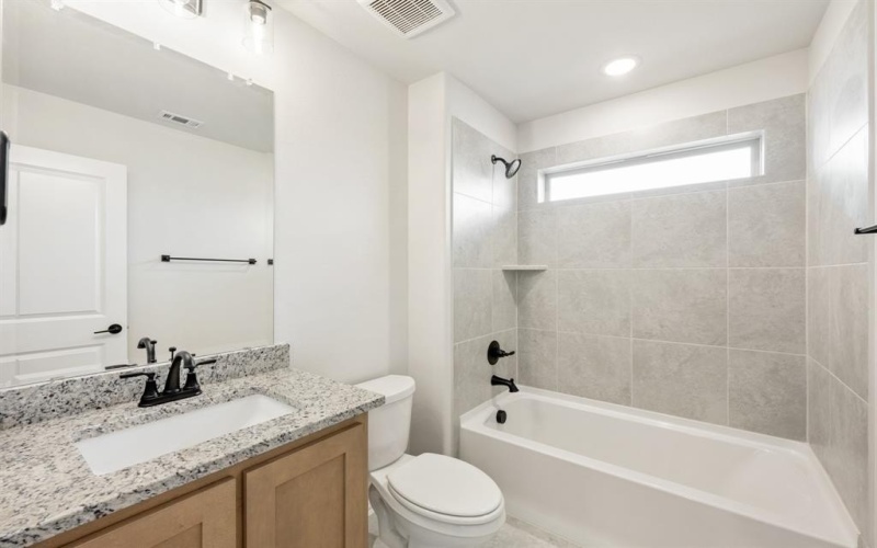 2125 Crosstimber Court, Aubrey, TX 76227, 4 Habitaciones Habitaciones , ,5 BañosBaños,Residential,En Venta,2125 Crosstimber Court,0,21190357