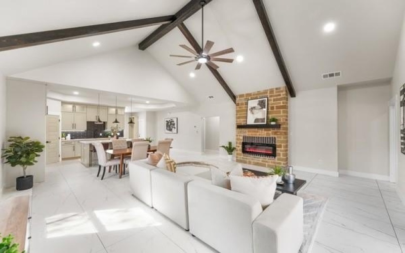 508 Luzon Street, Tool, TX 75143, 4 Habitaciones Habitaciones , ,2 BañosBaños,Residential,En Venta,508 Luzon Street,0,21190431