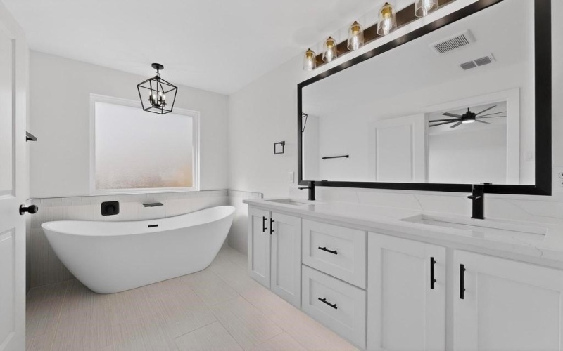 103 Boone Street, Edgewood, TX 75117, 4 Habitaciones Habitaciones , ,2 BañosBaños,Residential,En Venta,103 Boone Street,0,21190799