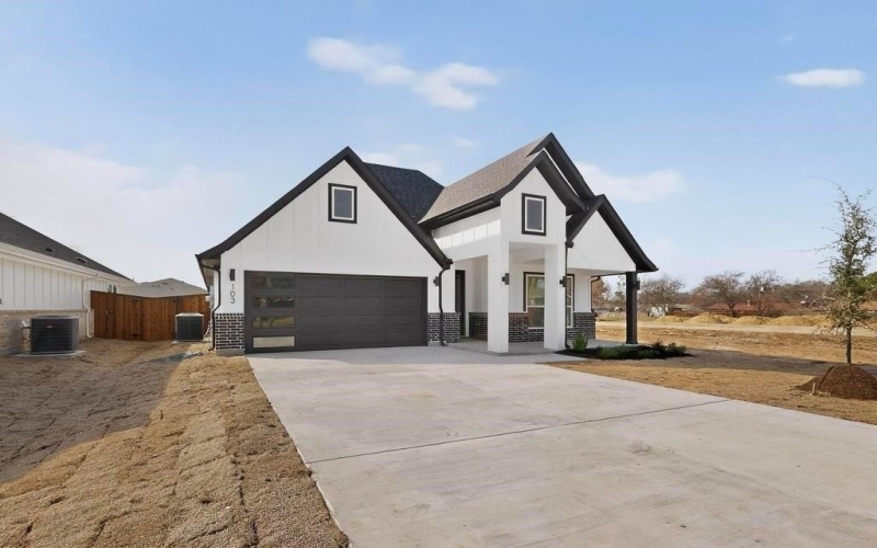 103 Boone Street, Edgewood, TX 75117, 4 Habitaciones Habitaciones , ,2 BañosBaños,Residential,En Venta,103 Boone Street,0,21190799