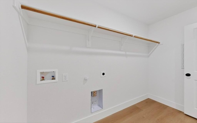 103 Boone Street, Edgewood, TX 75117, 4 Habitaciones Habitaciones , ,2 BañosBaños,Residential,En Venta,103 Boone Street,0,21190799