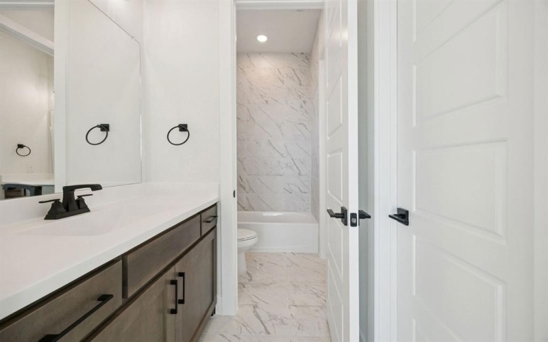 801 Lost Woods Way, McKinney, TX 75071, 4 Bedrooms Bedrooms, ,3 BathroomsBathrooms,Residential,For Sale,801 Lost Woods Way,0,21190849