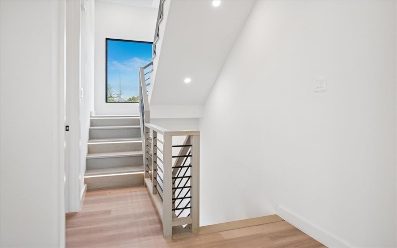 4534 Lake Avenue #102, Dallas, TX 75219, 3 Habitaciones Habitaciones , ,3 BañosBaños,Residential,En Venta,4534 Lake Avenue,0,21190864