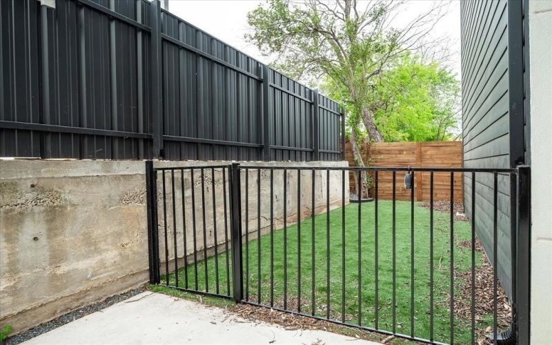 4534 Lake Avenue #102, Dallas, TX 75219, 3 Habitaciones Habitaciones , ,3 BañosBaños,Residential,En Venta,4534 Lake Avenue,0,21190864