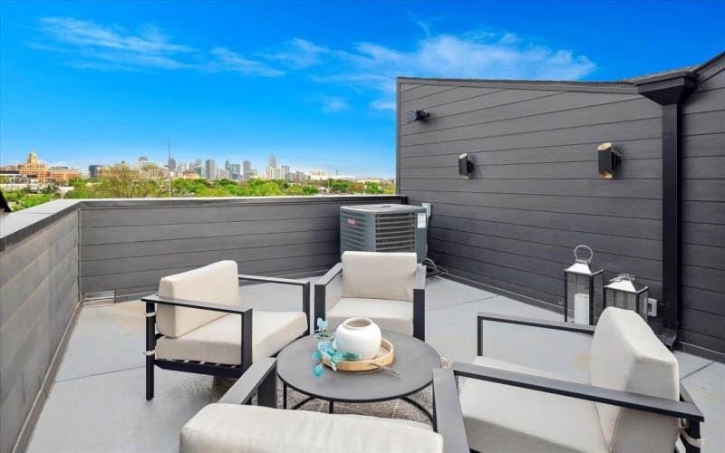 4534 Lake Avenue #102, Dallas, TX 75219, 3 Habitaciones Habitaciones , ,3 BañosBaños,Residential,En Venta,4534 Lake Avenue,0,21190864