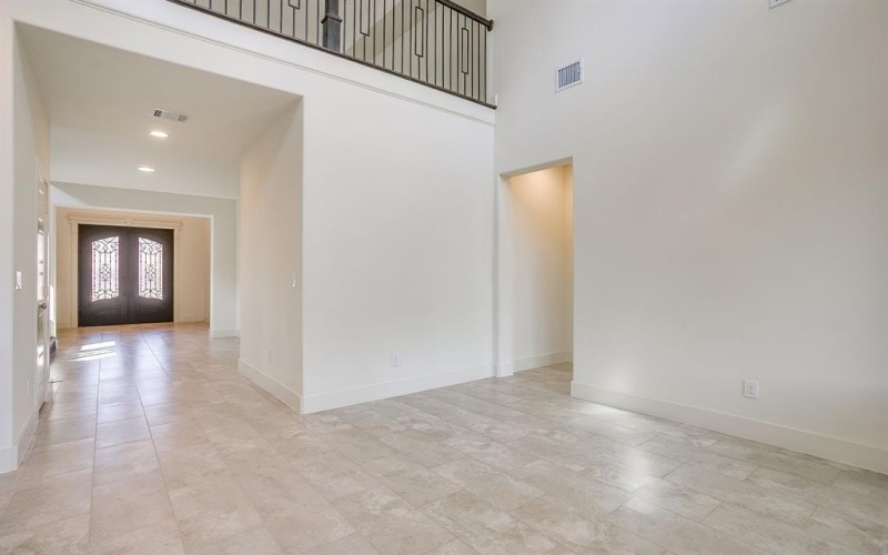 928 Arkan Lane, Fort Worth, TX 76120, 4 Habitaciones Habitaciones , ,3 BañosBaños,Residential,En Venta,928 Arkan Lane,0,21190867