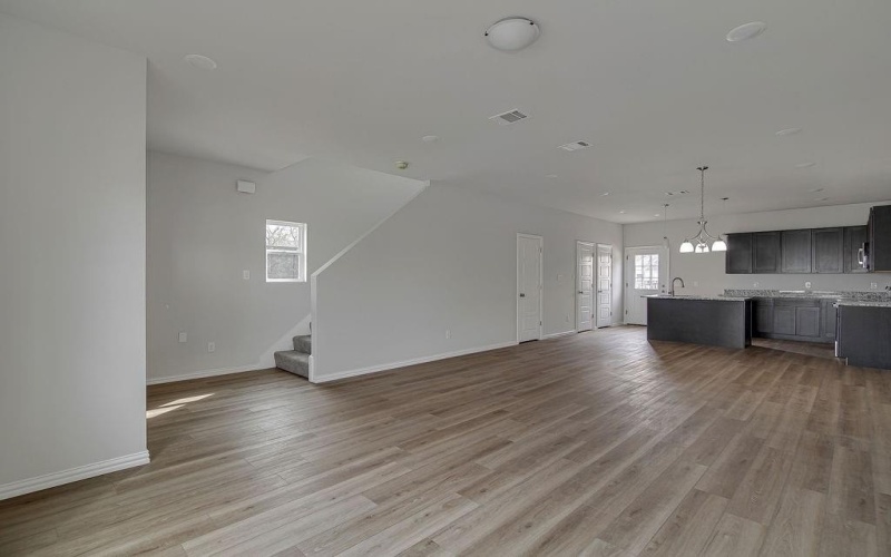 1136 E Broadway Avenue, Fort Worth, TX 76104, 6 Habitaciones Habitaciones , ,5 BañosBaños,Residential Multi Family,En Venta,1136 E Broadway Avenue,0,21191006