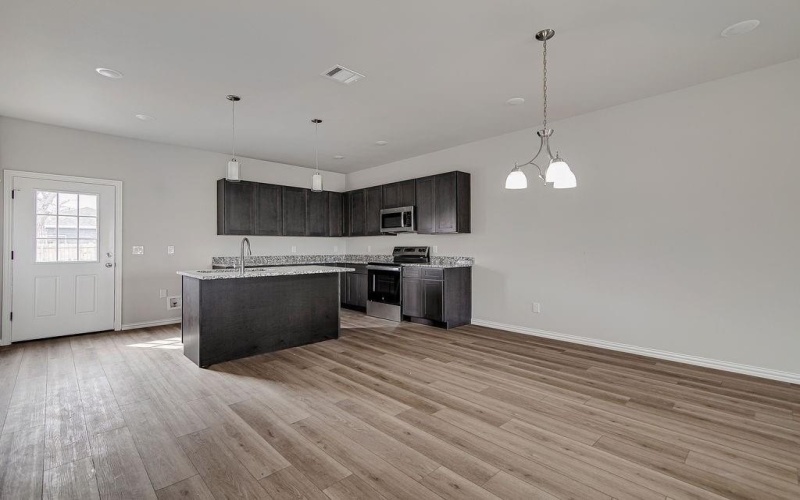 1136 E Broadway Avenue, Fort Worth, TX 76104, 6 Habitaciones Habitaciones , ,5 BañosBaños,Residential Multi Family,En Venta,1136 E Broadway Avenue,0,21191006