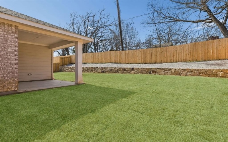 3875 Rose Hill Court, Denison, TX 75020, 3 Bedrooms Bedrooms, ,2 BathroomsBathrooms,Residential,For Sale,3875 Rose Hill Court,0,21191141