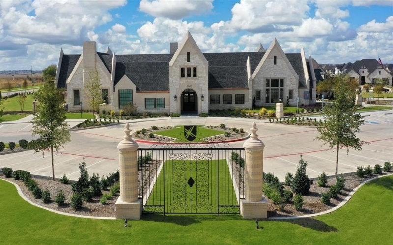 2713 Buckingham Lane, Celina, TX 75009, 4 Bedrooms Bedrooms, ,3 BathroomsBathrooms,Residential,For Sale,2713 Buckingham Lane,0,21191180