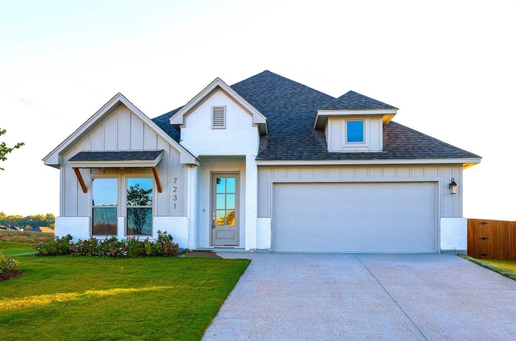 7231 VelvetLeaf, Benbrook, TX 76126, 4 Bedrooms Bedrooms, ,3 BathroomsBathrooms,Residential,For Sale,7231 VelvetLeaf,0,21191249