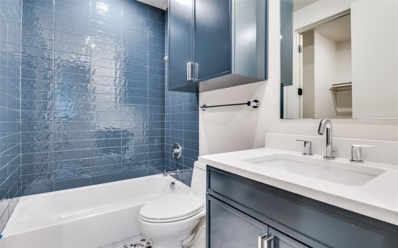 2906 Hawthorne Avenue #101, Dallas, TX 75219, 2 Bedrooms Bedrooms, ,2 BathroomsBathrooms,Residential,For Sale,2906 Hawthorne Avenue,0,21191266