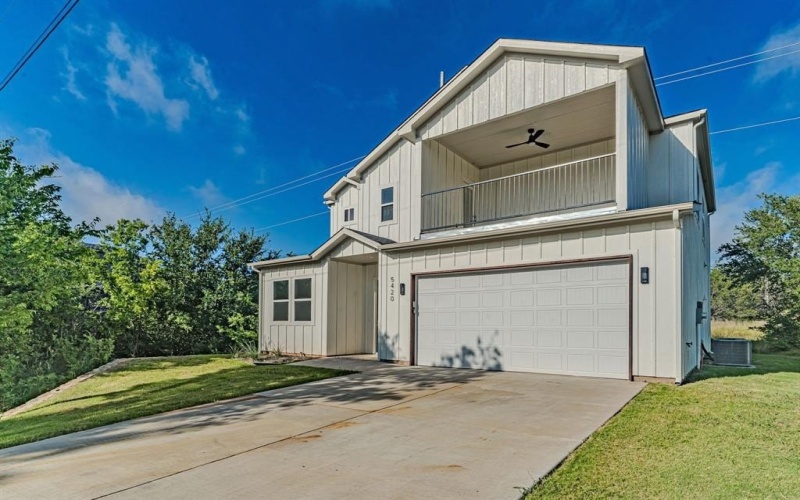 5420 Van Horn Drive, Granbury, TX 76048, 4 Bedrooms Bedrooms, ,2 BathroomsBathrooms,Residential,For Sale,5420 Van Horn Drive,0,21191301
