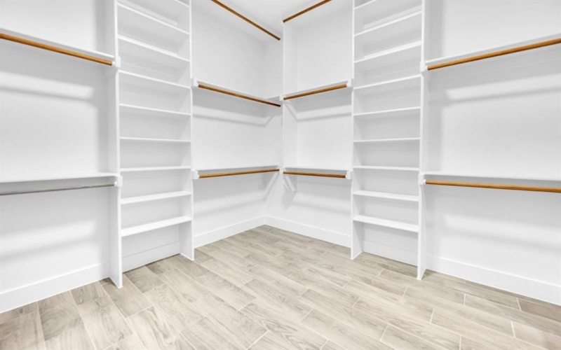 217 Alice Court, Grand Prairie, TX 75051, 3 Bedrooms Bedrooms, ,2 BathroomsBathrooms,Residential,For Sale,217 Alice Court,0,21191366