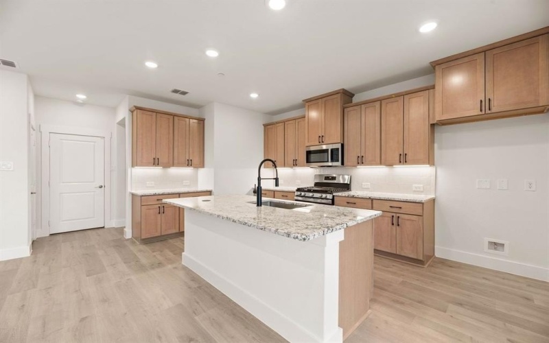 2636 Red Tailed Hawk Lane, McKinney, TX 75071, 3 Bedrooms Bedrooms, ,2 BathroomsBathrooms,Residential,For Sale,2636 Red Tailed Hawk Lane,0,21191462