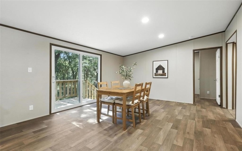 131 Kelly Court, Azle, TX 76020, 4 Bedrooms Bedrooms, ,2 BathroomsBathrooms,Residential,For Sale,131 Kelly Court,0,21191569