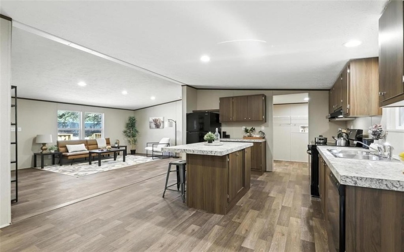 131 Kelly Court, Azle, TX 76020, 4 Bedrooms Bedrooms, ,2 BathroomsBathrooms,Residential,For Sale,131 Kelly Court,0,21191569