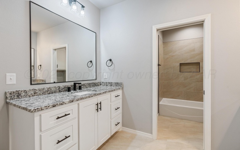 12561 LEONA Drive, Canyon, TX 79015, 4 Habitaciones Habitaciones , ,2 BañosBaños,Residential,En Venta,12561 LEONA Drive,0,26-1793