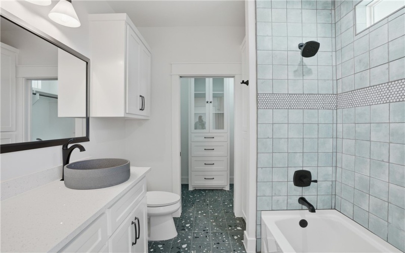 15 Tradewinds Circle, Rockport, TX 78382, 4 Bedrooms Bedrooms, ,3 BathroomsBathrooms,Residential,For Sale,15 Tradewinds Circle,0,462567