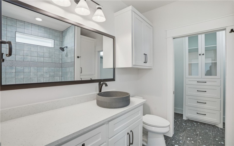 15 Tradewinds Circle, Rockport, TX 78382, 4 Bedrooms Bedrooms, ,3 BathroomsBathrooms,Residential,For Sale,15 Tradewinds Circle,0,462567