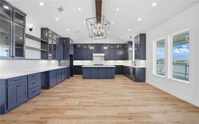 15 Tradewinds Circle, Rockport, TX 78382, 4 Bedrooms Bedrooms, ,3 BathroomsBathrooms,Residential,For Sale,15 Tradewinds Circle,0,462567