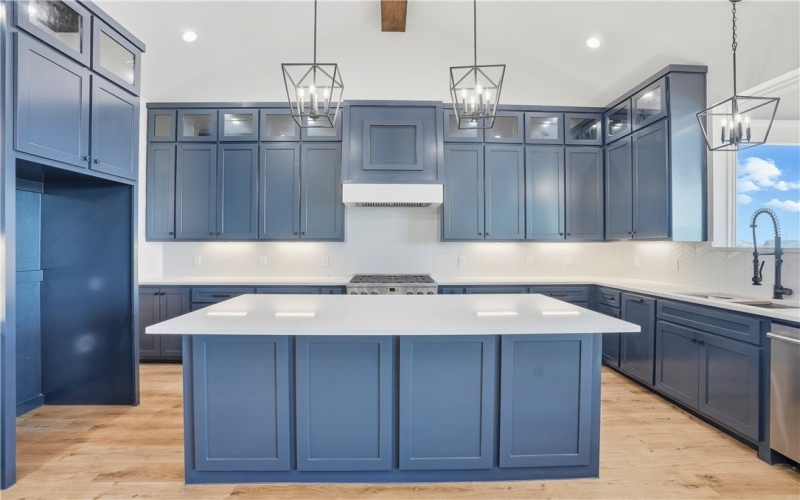 15 Tradewinds Circle, Rockport, TX 78382, 4 Bedrooms Bedrooms, ,3 BathroomsBathrooms,Residential,For Sale,15 Tradewinds Circle,0,462567