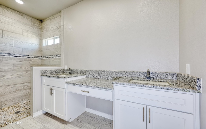 11607 Valle Bonito Road, Socorro, TX 79927, 4 Habitaciones Habitaciones , ,2 BañosBaños,Residential,En Venta,11607 Valle Bonito Road,0,939006